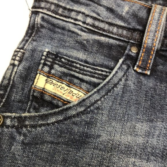 VINTAGE GIRLS DIESEL SLIM CARROT SKINNY JEANS 8Yx24 ๐ - Picture 2 of 11